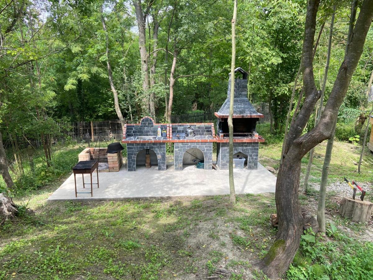 Loku' Vila Varbilau Exterior foto